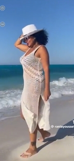 Rania Youssef feet photo thumbnail