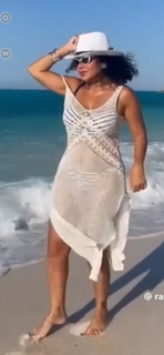 Rania Youssef feet photo thumbnail