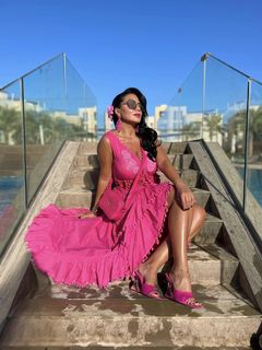 Rania Youssef feet photo thumbnail