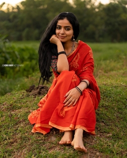 Ranjitha Menon feet photo 5