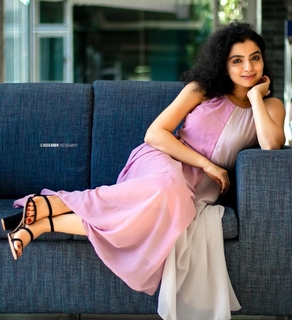 Ranjitha Menon feet photo 7