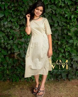 Ranjitha Menon feet photo 20
