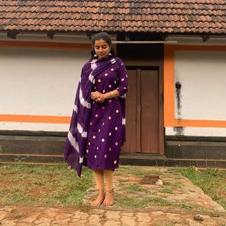 Ranjitha Menon feet photo 4