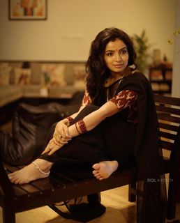 Ranjitha Menon feet photo 6