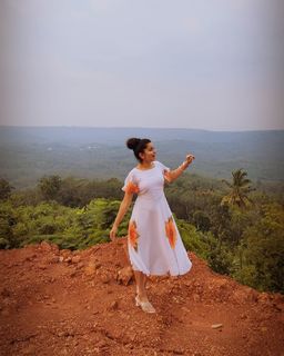 Ranjitha Menon feet photo 17