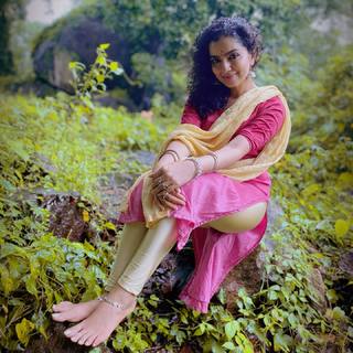 Ranjitha Menon feet photo 7