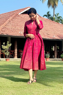 Ranjitha Menon feet photo 12