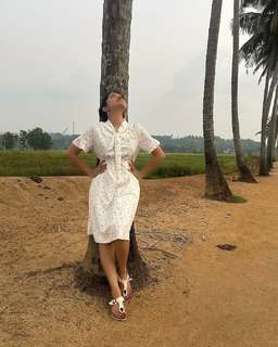 Ranjitha Menon feet photo 8