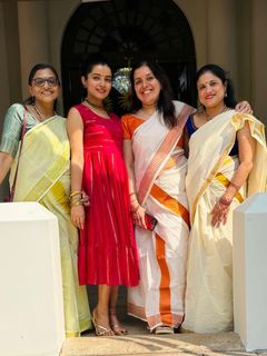 Ranjitha Menon feet photo 12