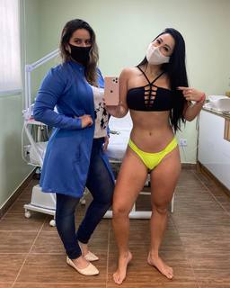 Raquel Benetti feet photo 11