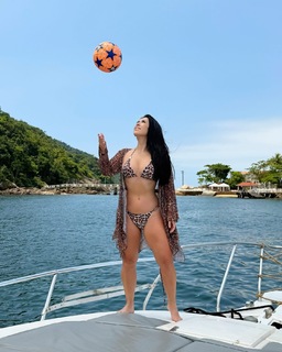 Raquel Benetti feet photo 14