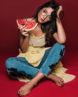 Raquel Calderon feet photo 3