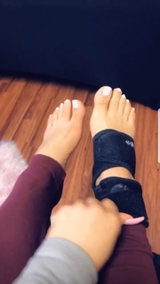 Raquel Cordova feet photo 4