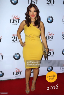 Raquel Cordova feet photo 9