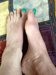 Raquel Garza feet photo 1