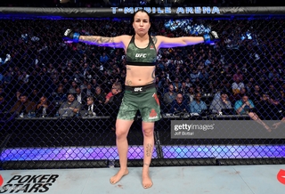 Raquel Pennington feet photo 1