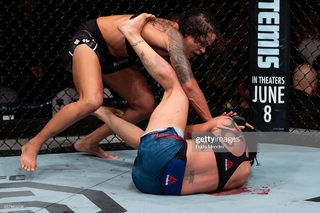 Raquel Pennington feet photo 16