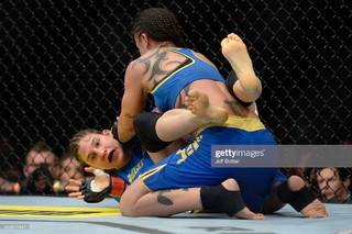 Raquel Pennington feet photo 8