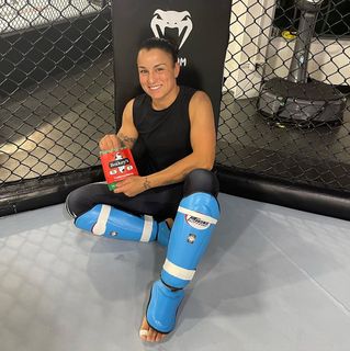 Raquel Pennington feet photo 2