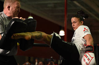 Raquel Pennington feet photo 20