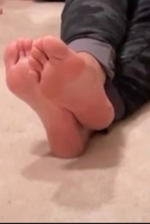 Raquel Pennington feet photo 13