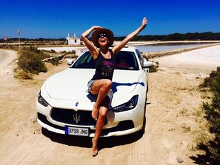 Raquel Sánchez-Silva feet photo 14
