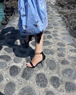 Raquel Sánchez-Silva feet photo 6