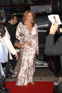 Raquel Welch feet photo thumbnail