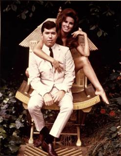Raquel Welch feet photo thumbnail