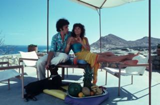 Raquel Welch feet photo thumbnail