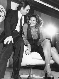 Raquel Welch feet photo thumbnail