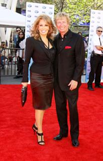 Raquel Welch feet photo thumbnail