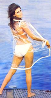 Raquel Welch feet photo thumbnail