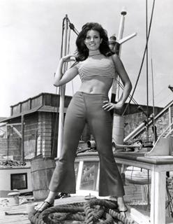 Raquel Welch feet photo thumbnail