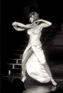 Raquel Welch feet photo thumbnail