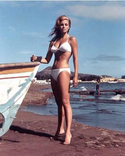 Raquel Welch feet photo thumbnail