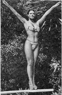 Raquel Welch feet photo thumbnail