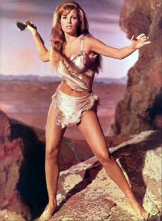 Raquel Welch feet photo thumbnail