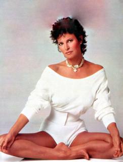 Raquel Welch feet photo thumbnail