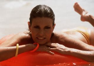 Raquel Welch feet photo thumbnail