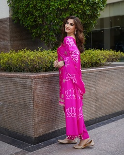 Rasha Tadani feet photo 18