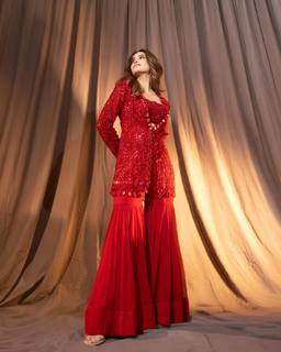 Rasha Tadani feet photo 7