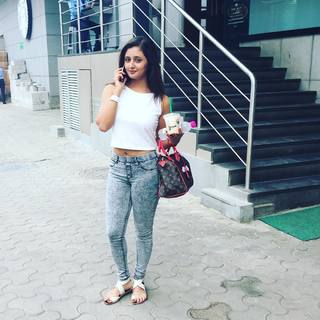 Rashami Desai feet photo 14