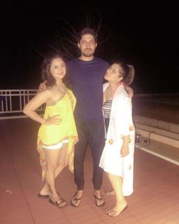 Rashami Desai feet photo 17