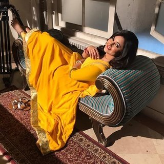 Rashami Desai feet photo 12