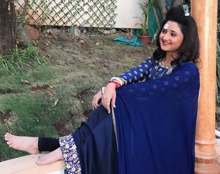 Rashami Desai feet photo 7