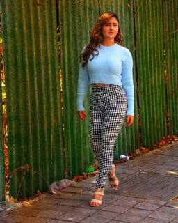 Rashami Desai feet photo 19