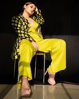 Rashami Desai feet photo 15