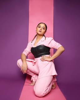 Rashami Desai feet photo 16