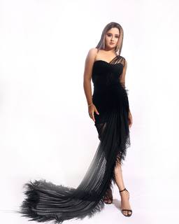 Rashami Desai feet photo 11